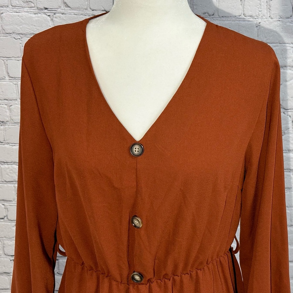 *** SOLD *** SHEIN Woman’s Long Sleeve Ruffle Hem Dress Size L - Picture 5 of 10